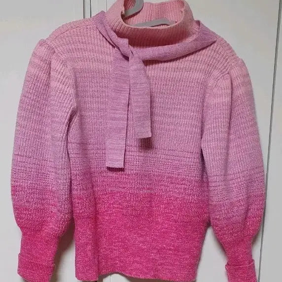 [BUNJANG] Pink Gradient Ribbon Knit Top / 핑크 그라데이션 리본 니트  프리  55입음이뻐요