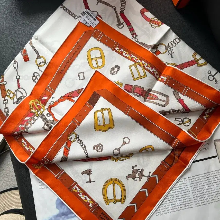 [BUNJANG] Hermès Silk Scarf / 에르메스 실크 스카프