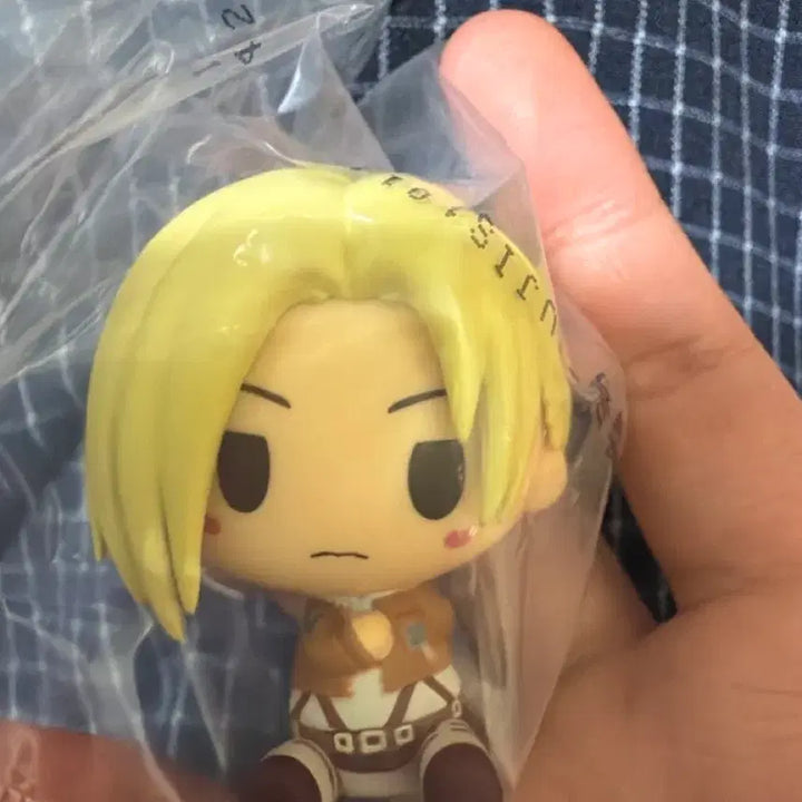 [BUNJANG] Mikasa Nui Figure + Anime / 밐뭉이 진격거 미카사누이 +애니
