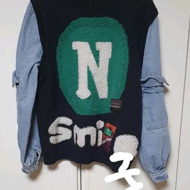 [BUNJANG] Black Denim Sleeve Point Knit Top / 블랙 데님 소매 포인트 니트 프리