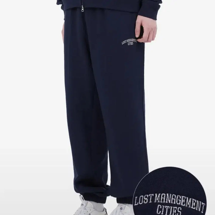 [BUNJANG] LMC ARCH FN Sweat Pants (Navy, S) / LMC 트레이닝바지 ARCH FN SWEAT PANTS
