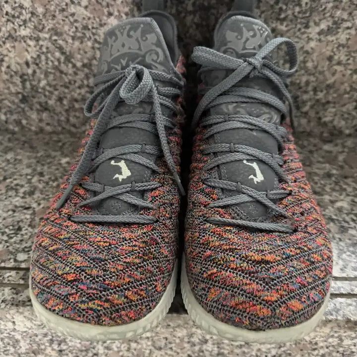 [BUNJANG] Nike LeBron 16 Zoom Flyknit Shoes (Size 270-275) / 나이키 르브론 16 줌 플라이니트 270-275 사이즈 NBA