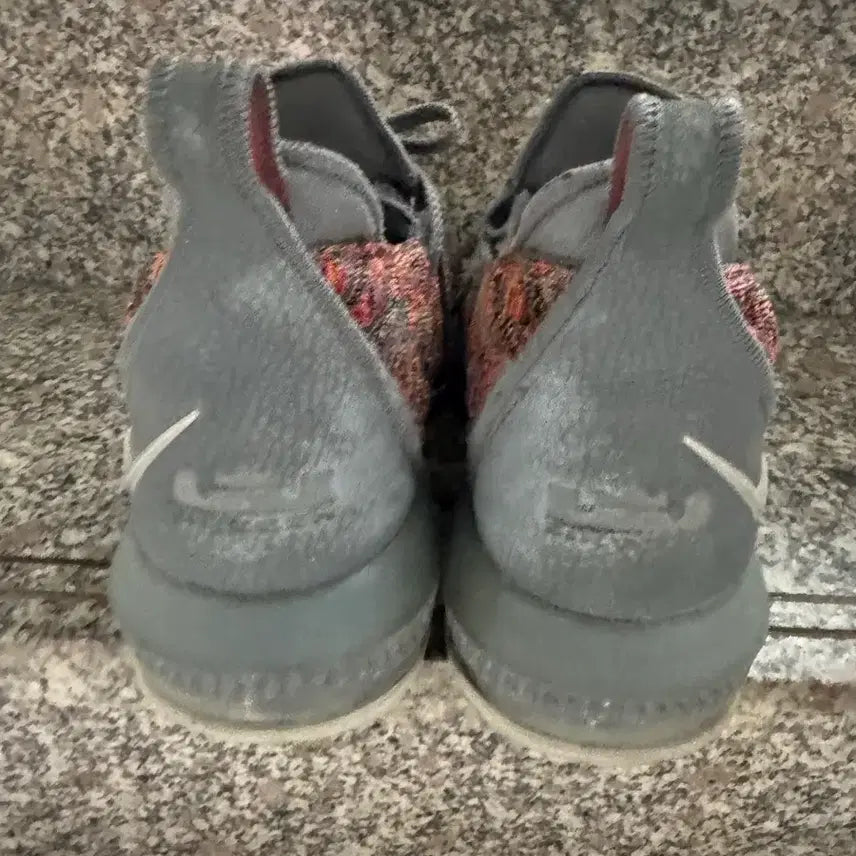 [BUNJANG] Nike LeBron 16 Zoom Flyknit Shoes (Size 270-275) / 나이키 르브론 16 줌 플라이니트 270-275 사이즈 NBA