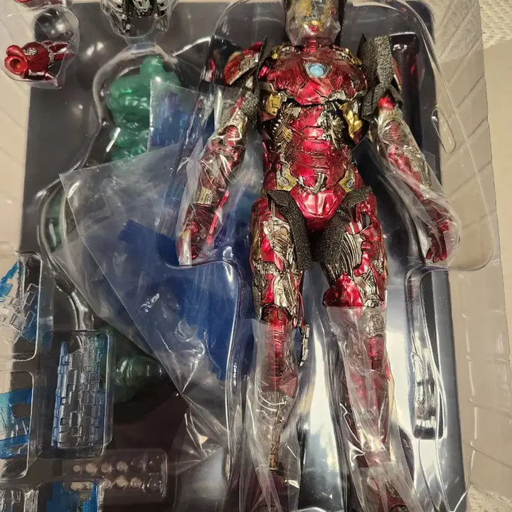 [BUNJANG] Hot Toys Iron Man Illusion Model Kit / 핫토이 아이언맨 일루전