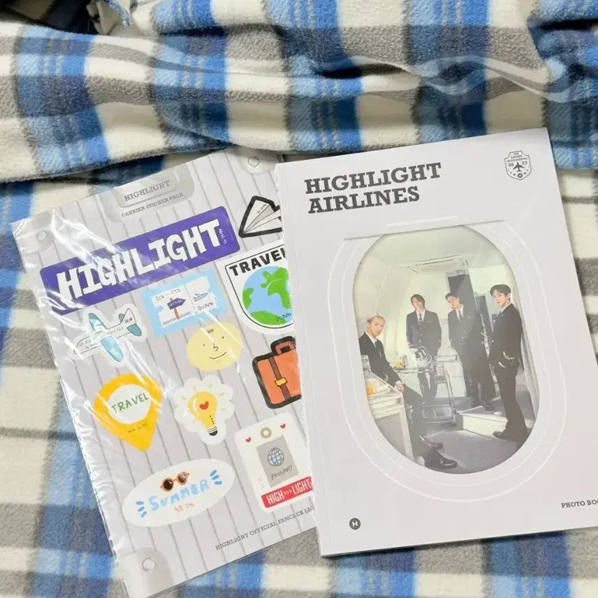 [BUNJANG] Highlight Light 3rd Fanclub Photobook + Sticker Pack / 하이라이트  팬클럽 포토북 + 스티커