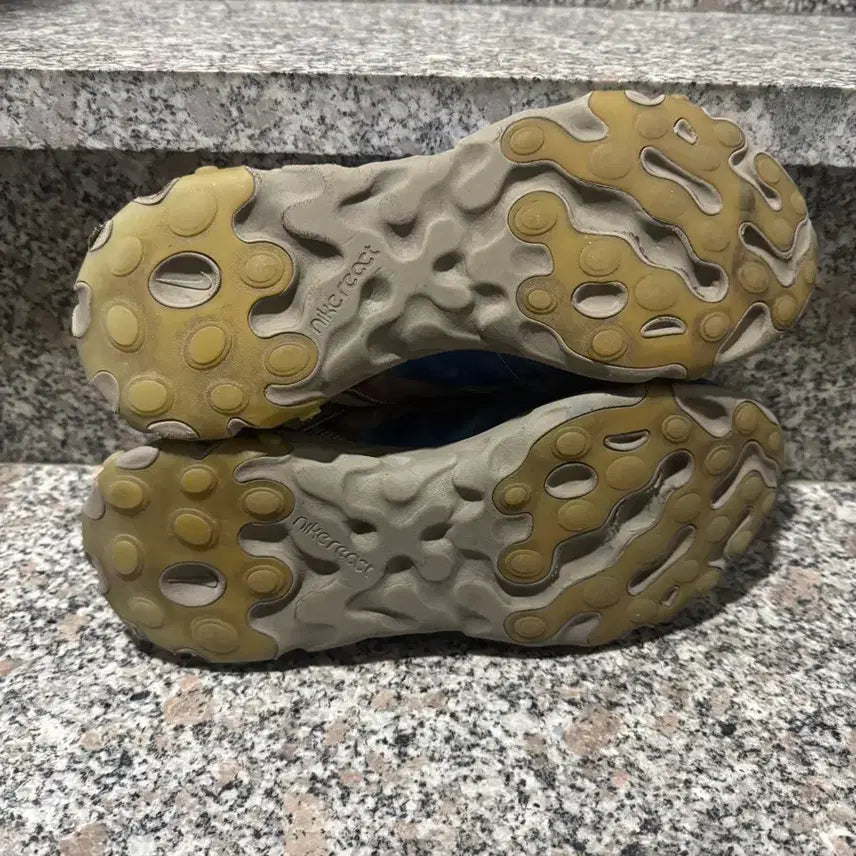 [BUNJANG] Nike React Undercover 265 Size Sneakers / 나이키 리액트 언더커버 265 사이즈