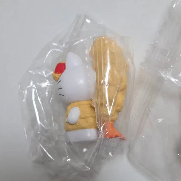 [BUNJANG] Sanrio Tempura Gacha Bundle Set (Hello Kitty, My Melody) / (미개봉/일괄) 산리오 튀김 덴뿌라 가챠 (키티, 마이멜로디)