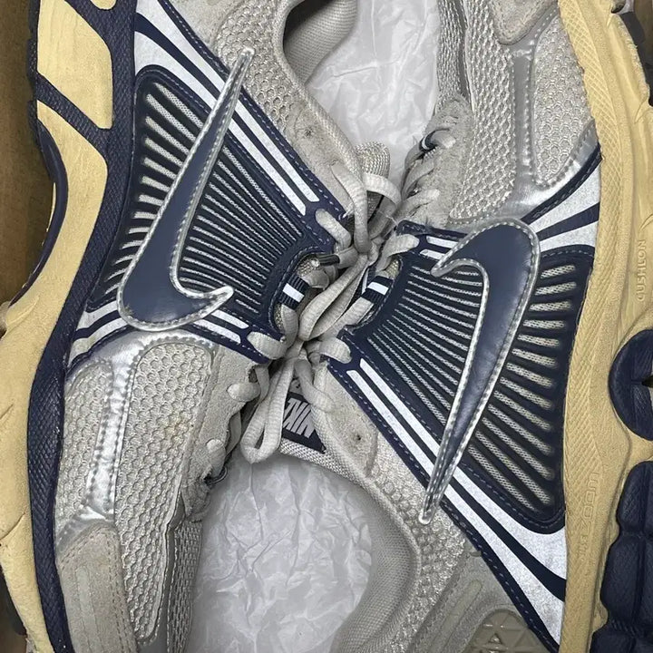 [BUNJANG] Nike Zoom Vomero 5 275 Sneakers / 나이키 줌 보메로5 275
