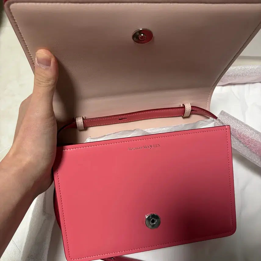 [BUNJANG] Alexander McQueen Leather Four Ring Bag Coral / [새상품]알렉산더맥퀸 레더 포링백 코랄