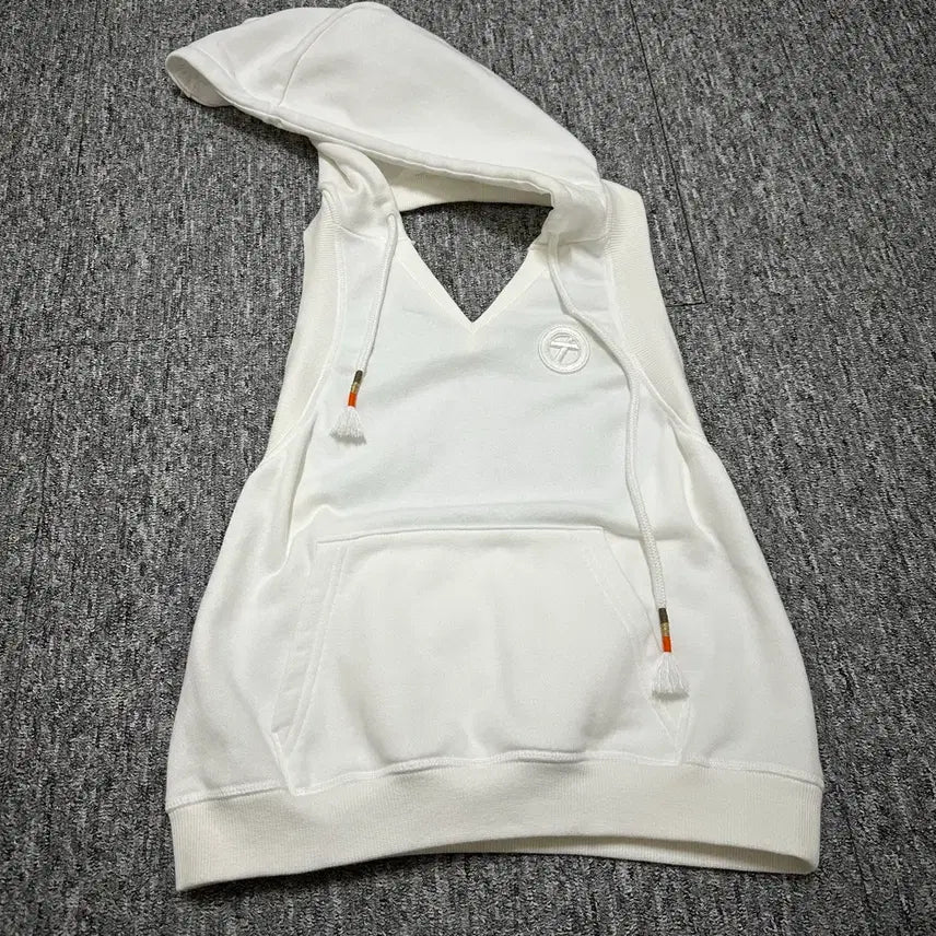 [BUNJANG] TheOpenProduct Open YY Pocket Hood Sleeveless / 더오픈프로덕트 open yy 오픈와이와이 포켓 후드 슬리브리스