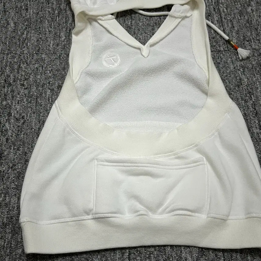 [BUNJANG] TheOpenProduct Open YY Pocket Hood Sleeveless / 더오픈프로덕트 open yy 오픈와이와이 포켓 후드 슬리브리스