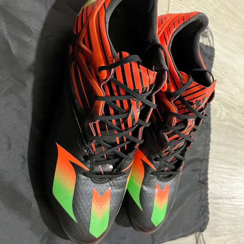 [BUNJANG] Adidas Messi 15.1 FG/AG Football Boots / 아디다스 메시 15.1 FG/AG [255] 축구화