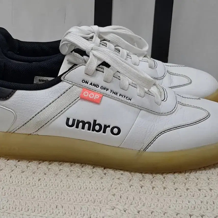 [BUNJANG] Umbro Comfortable Shoes 270 / umbro 편한신발 270