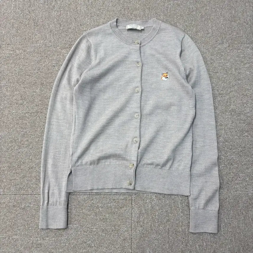 [BUNJANG] Maison Kitsune Fox Patch Round Cardigan / [S] 매장판 메종키츠네 폭스 패치 라운드  가디건