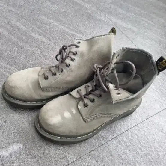 [BUNJANG] Dr. Martens Suede Boots UK 3 / 닥터마틴 스웨이드부츠 UK3