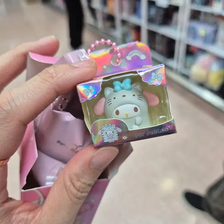 [BUNJANG] Sanrio My Melody Pocket Bean Figure Keyring / [마이멜로디] 산리오 포켓 콩알 피규어 키링 가챠