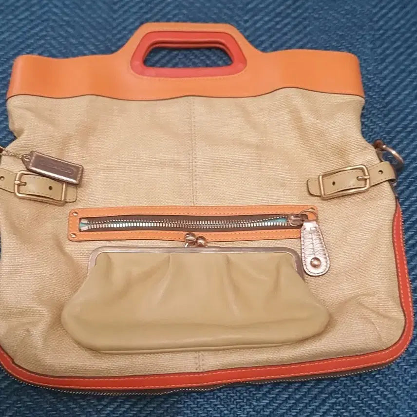 [BUNJANG] Coach Han Hyo Joo Bonnie Straw Crossbody Handbag / 코치  한효주 Bonnie  Straw  크로스 핸드백