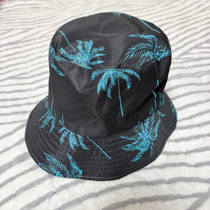 [BUNJANG] Black Palm Tree Pattern Bucket Hat / <새상품> 블랙 야자수 버킷햇 모자
