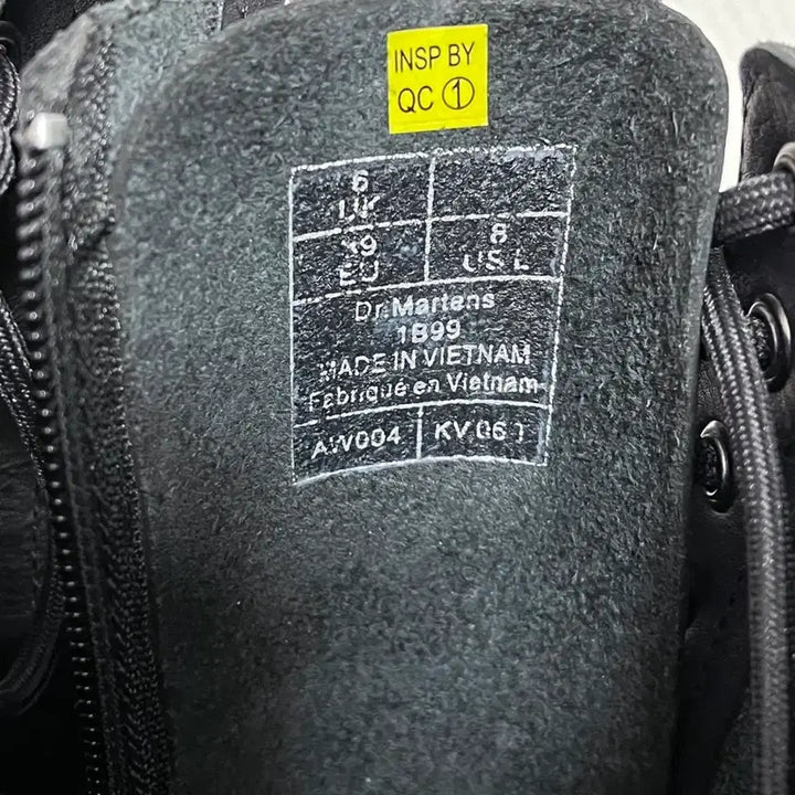 [BUNJANG] Dr. Martens 1B99 14 Hole Boots / 닥터마틴 1B99 14홀 250(uk6)