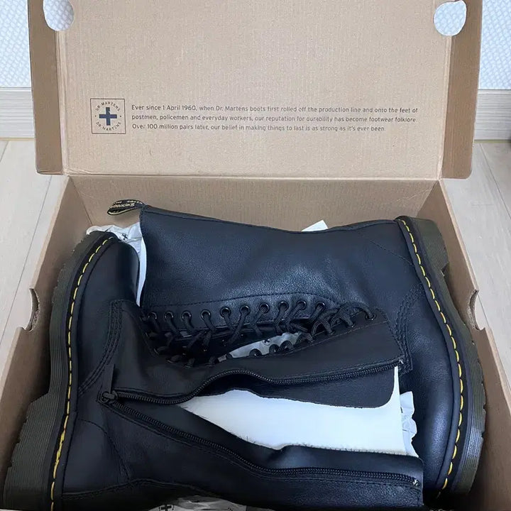[BUNJANG] Dr. Martens 1B99 14 Hole Boots / 닥터마틴 1B99 14홀 250(uk6)