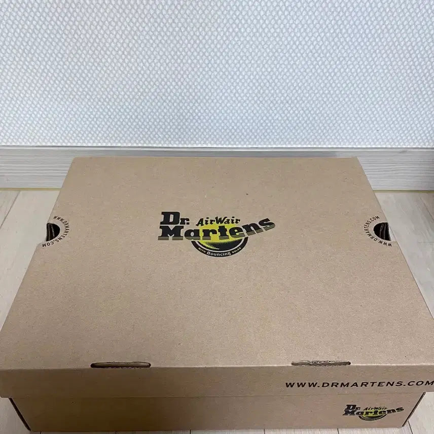 [BUNJANG] Dr. Martens 1B99 14 Hole Boots / 닥터마틴 1B99 14홀 250(uk6)