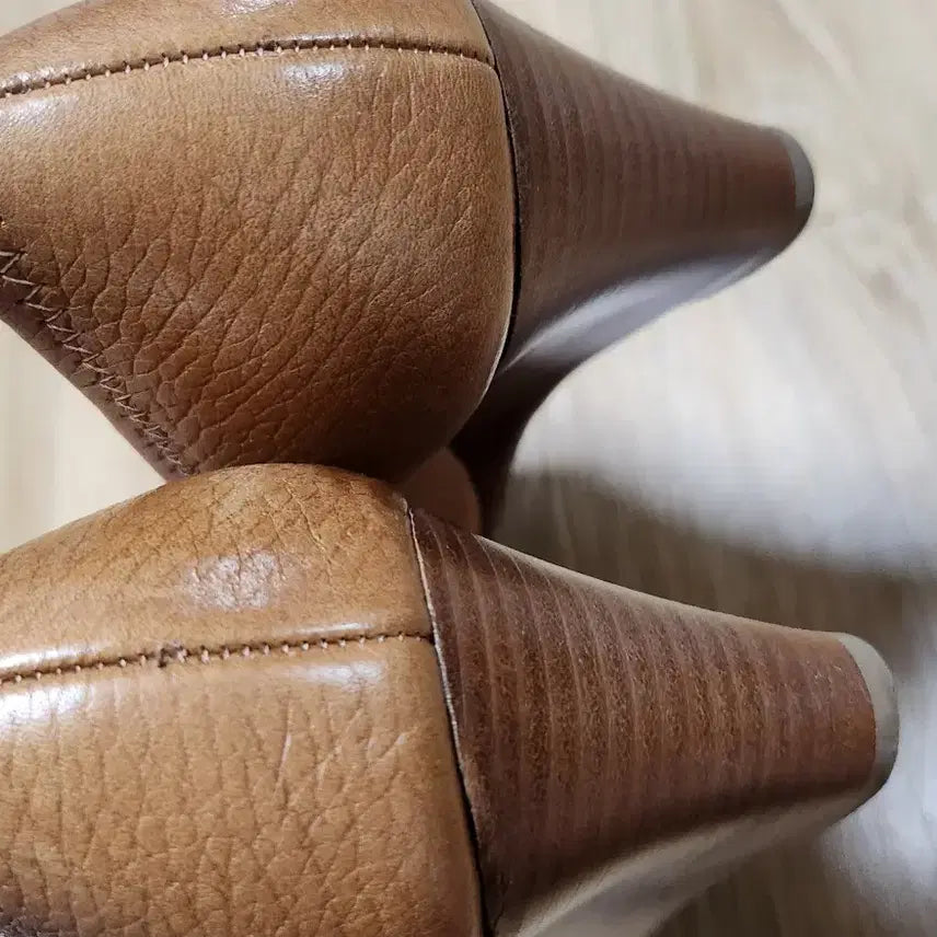 [BUNJANG] Tory Burch Open Toe Leather Wedge Heels / 토리버치 토오픈 가죽 웨지힐7.5/245