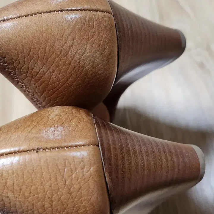 [BUNJANG] Tory Burch Open Toe Leather Wedge Heels / 토리버치 토오픈 가죽 웨지힐7.5/245