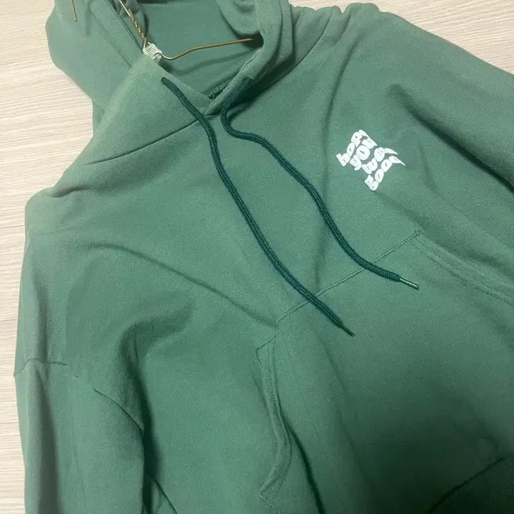 [BUNJANG] Green Printed Hoodie / 초록색 프린팅 후드티