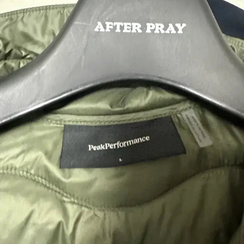 [BUNJANG] Peak Performance Helium Down Hooded Jacket - L / Peak Performance 힐리움 다운 후드 자켓 L