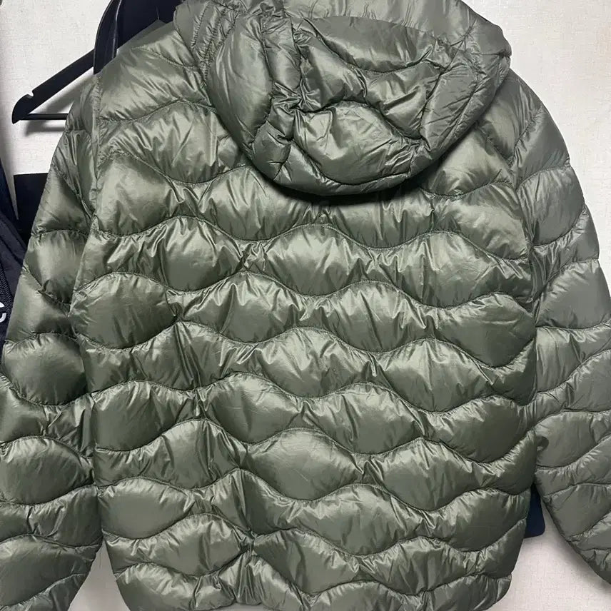 [BUNJANG] Peak Performance Helium Down Hooded Jacket - L / Peak Performance 힐리움 다운 후드 자켓 L
