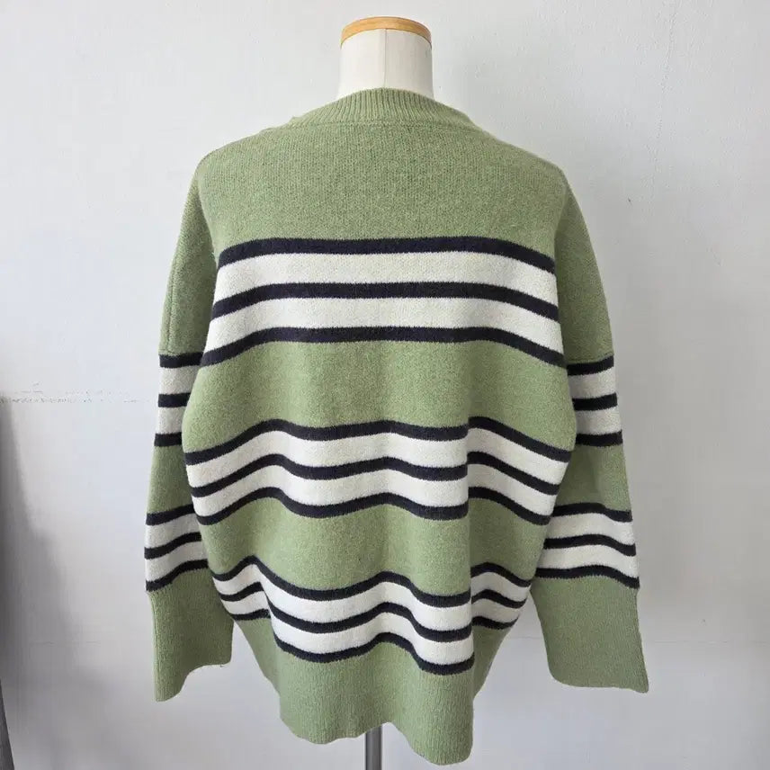 [SOLD OUT] 빈티지 만원샵 그린 스트라이프 오버핏 니트