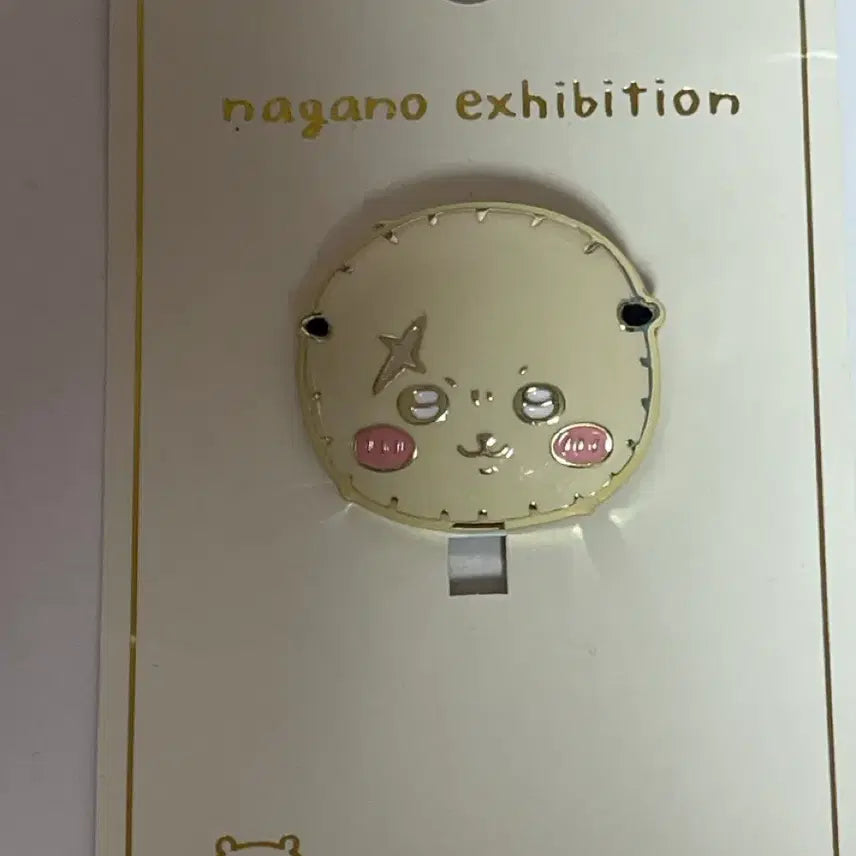 [BUNJANG] Chiikawa Otter Metal Brooch Badge / 치이카와 랏코 메탈 브로치 뱃지