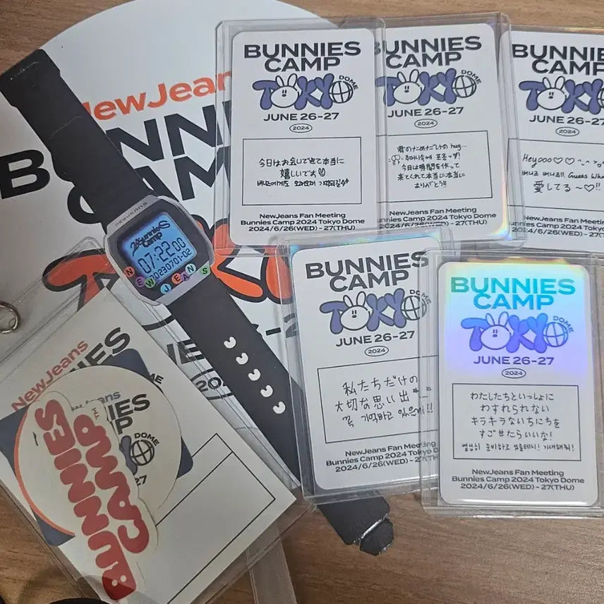 [BUNJANG] NewJeans Bunnies Camp Tokyo Dome Premium Goods Bundle Set / 뉴진스 버니즈캠프 도쿄돔 프리미엄 좌석 포토카드 굿즈