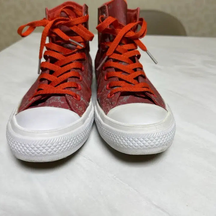 [BUNJANG] Converse Chuck Taylor Neon Coating High-Top Sneakers / 컨버스 척테일러 네온코팅 하이탑 스니커즈