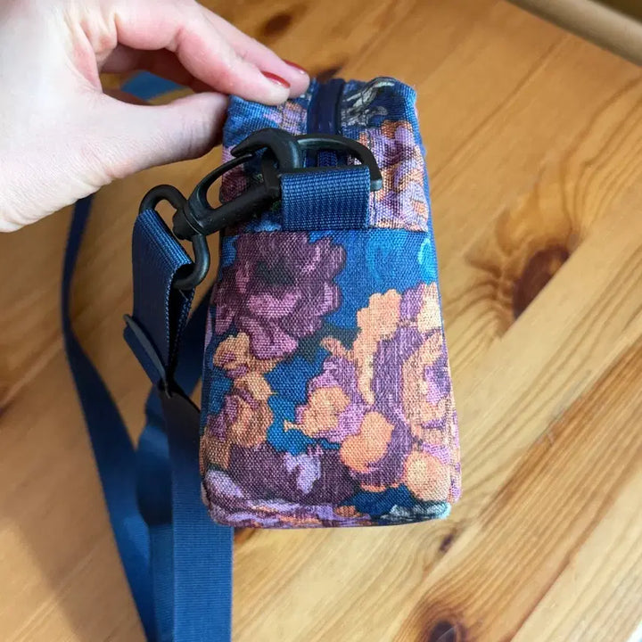 [BUNJANG] Gregory Floral Pattern Crossbody Bag / 그레고리 여성 꽃무늬 플라워 크로스백 가방