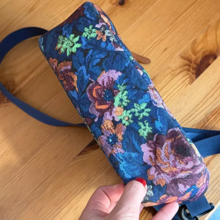 [BUNJANG] Gregory Floral Pattern Crossbody Bag / 그레고리 여성 꽃무늬 플라워 크로스백 가방