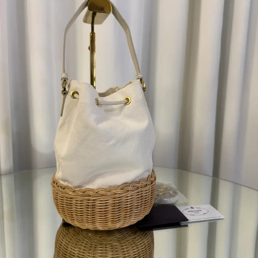 [BUNJANG] Prada Rattan Mini Bucket Crossbody Bag 1BH115 / 프라다 라탄 미니 버킷백 크로스백 1BH115