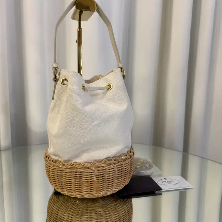 [BUNJANG] Prada Rattan Mini Bucket Crossbody Bag 1BH115 / 프라다 라탄 미니 버킷백 크로스백 1BH115