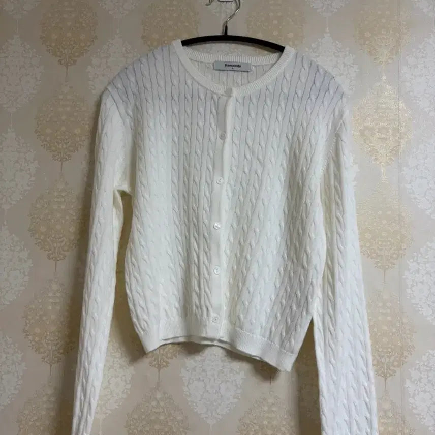 [BUNJANG] 8seconds Cable Knit Cardigan White S / (새상품)8seconds 꽈베기 가디건 화이트 S
