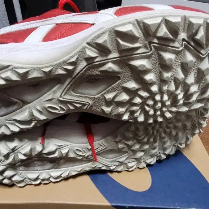 [BUNJANG] Asics C3 TF Red Soccer Shoes / 아식스 C3 TF 레드 275mm