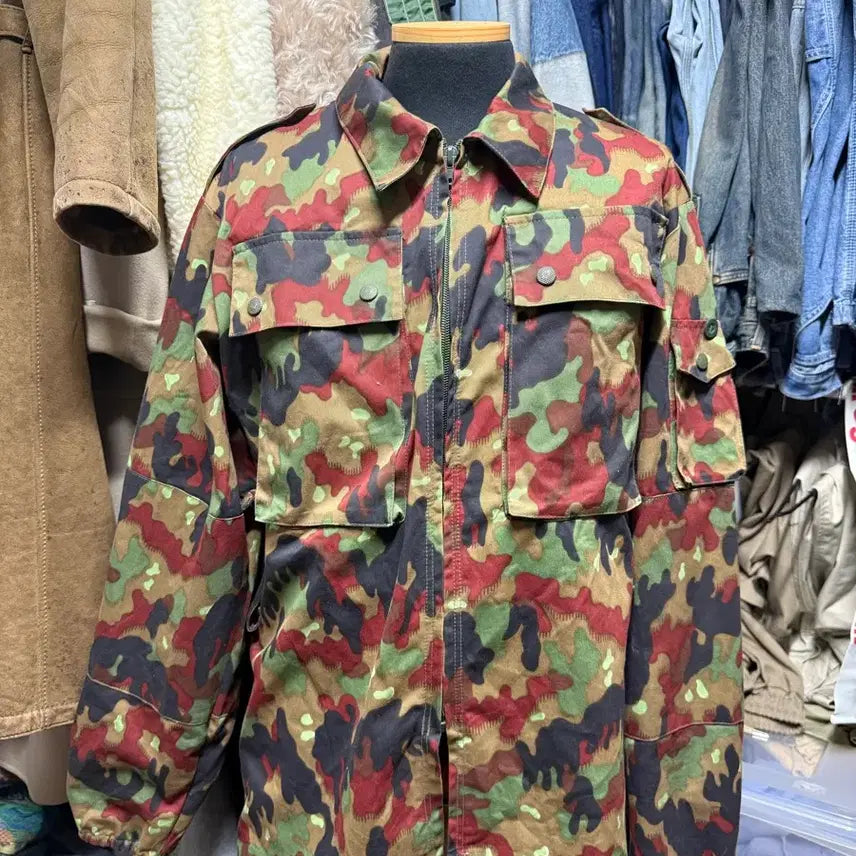 [BUNJANG] Swiss Military Alpenflage M83 Jacket &amp; M70 Suspender Pants Set / 스위스군 알펜플라주 M83 자켓, M70 멜빵 팬츠 셋업