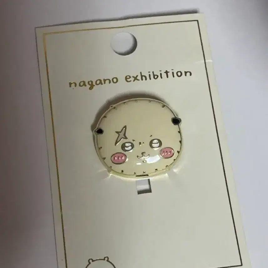 [BUNJANG] Chikawa Otter Metal Brooch Badge / 치이카와 랏코 메탈 브로치 뱃지