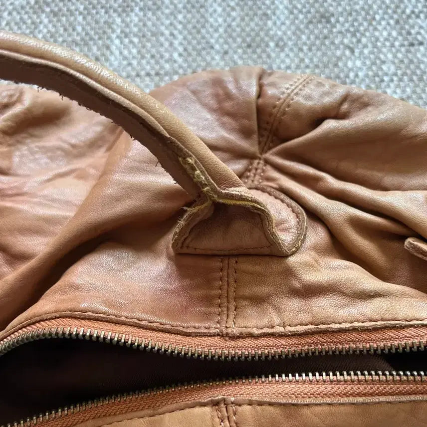 [BUNJANG] Leather Tote Bag / 가죽 토트백