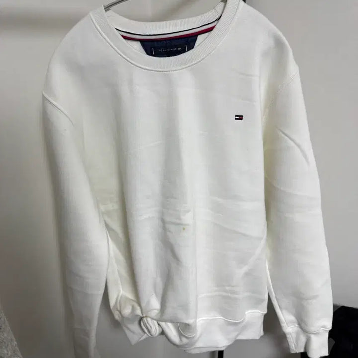 [BUNJANG] Tommy Hilfiger White Sweatshirt M / 타미힐피거 흰색 맨투맨 m