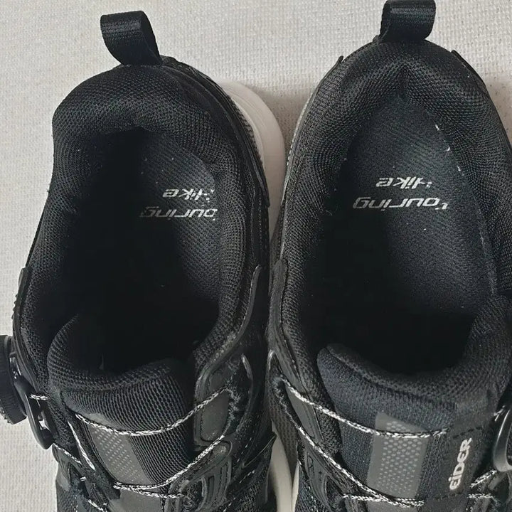 [BUNJANG] Eider Quantum Gram Hike GTX Hiking Boots Black BOA 230 / 아이더 고어텍스 퀀텀그램하이크 등산화 블랙 BOA 230