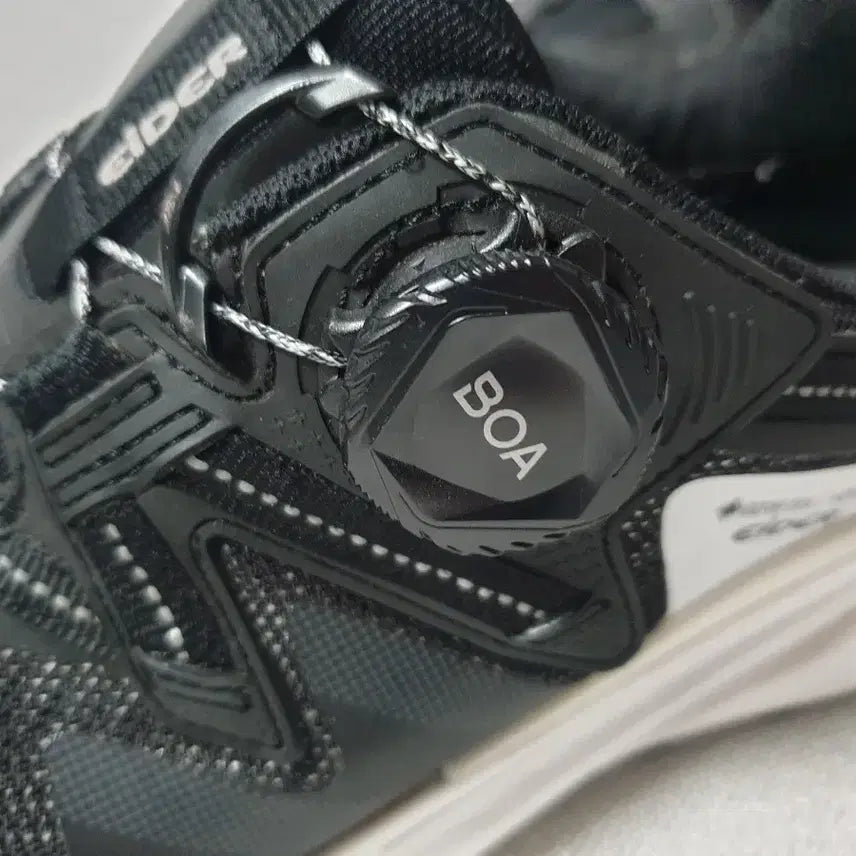 [BUNJANG] Eider Quantum Gram Hike GTX Hiking Boots Black BOA 230 / 아이더 고어텍스 퀀텀그램하이크 등산화 블랙 BOA 230