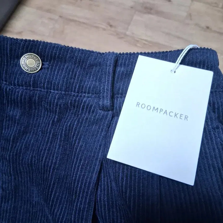 [BUNJANG] Roompeaker Corduroy Shorts (L) / 룸페커 코듀로이 골덴 반바지 (L) 새상품