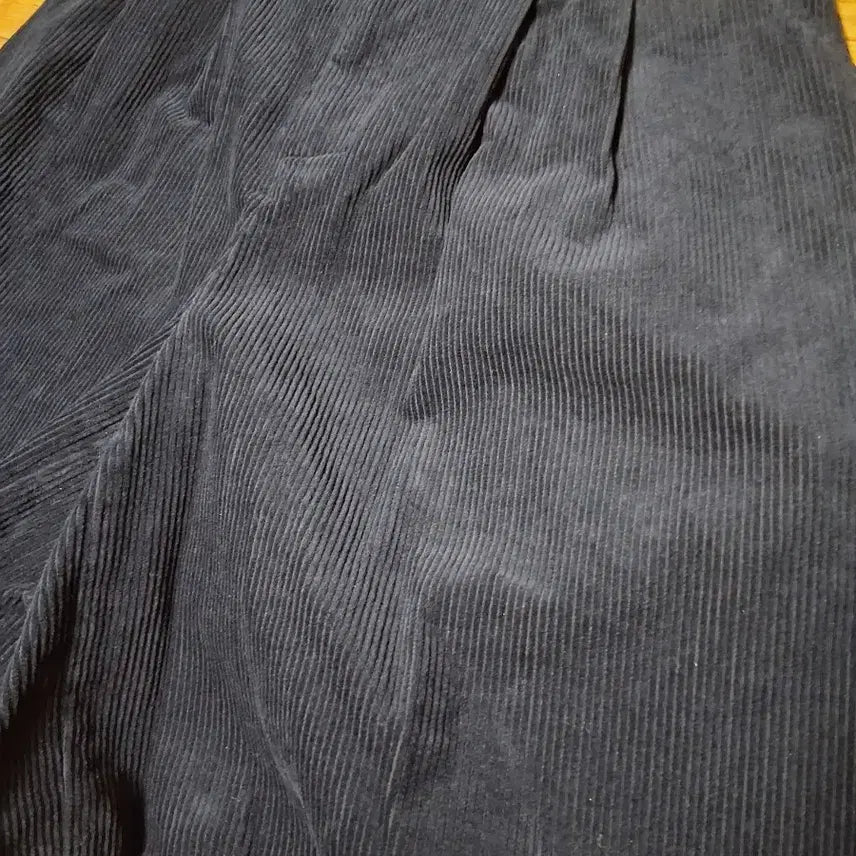 [BUNJANG] Roompeaker Corduroy Shorts (L) / 룸페커 코듀로이 골덴 반바지 (L) 새상품