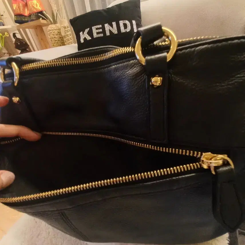 [BUNJANG] Daks Black Leather Shoulder Bag / 닥스 블랙 가죽 숄더백판매합니다
