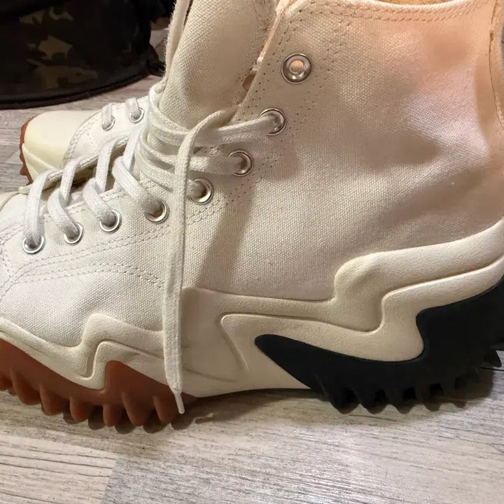 [BUNJANG] Converse Run Star Motion Ivory High Sneakers / 컨버스 런스타 모션 아이보리 하이 스니커즈